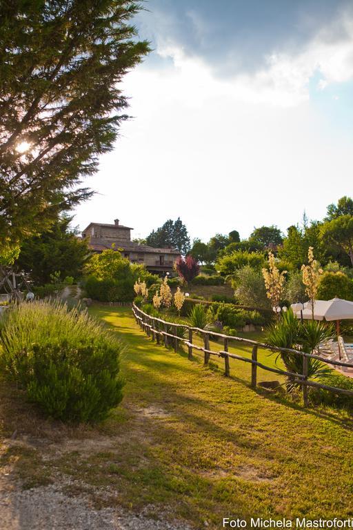 Poggio Paradiso Apartments Mengara Экстерьер фото