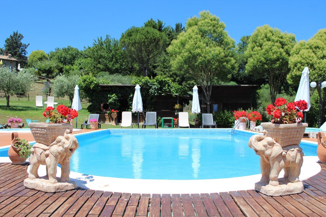 Poggio Paradiso Apartments Mengara Экстерьер фото