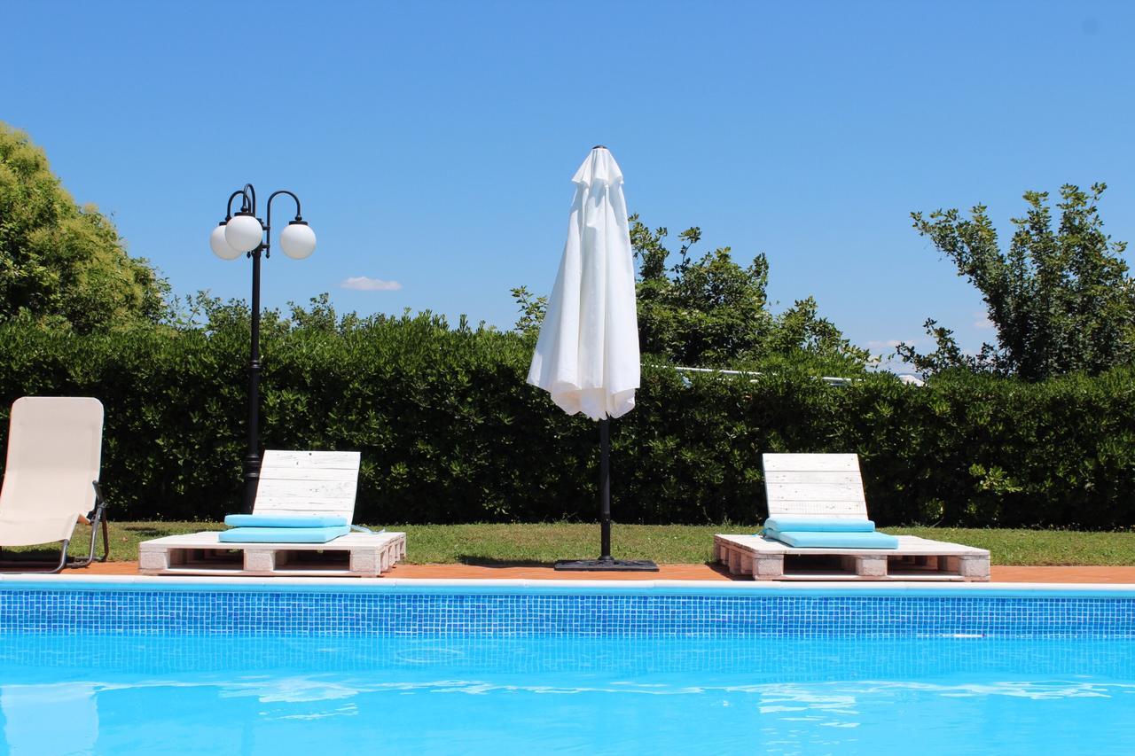 Poggio Paradiso Apartments Mengara Экстерьер фото